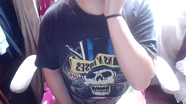 666maskgirl online show from March 9, 2026, 5:17 pm