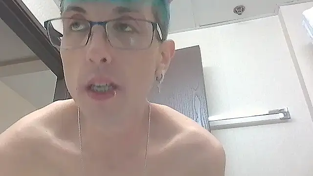 AskAveryAnything online show from February 25, 2026, 6:45 am