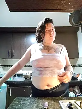 Snapshot of Divine_Pouvoir chatting on January 14, 2026, 12:00 pm Divine Pouvoir online show from January 14, 2026, 12:00 pm