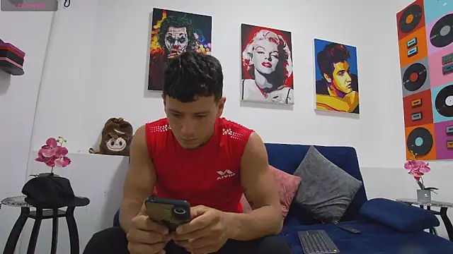 MagnusKnight  online show from March 4, 2026, 8:26 pm