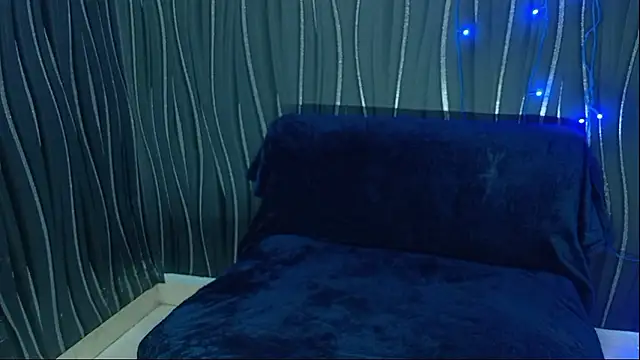 Snapshot of khushigoesnaughty0 chatting on January 8, 2026, 6:43 pm khushigoesnaughty0 online show from January 8, 2026, 6:43 pm