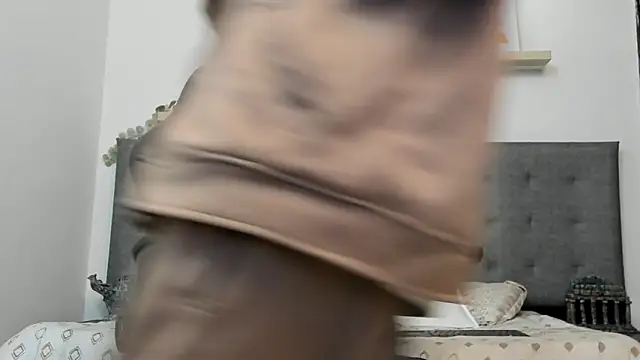 sebastamayo  online show from March 10, 2026, 7:02 am