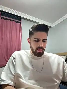 berke3424 online show from April 21, 2026, 10:12 pm