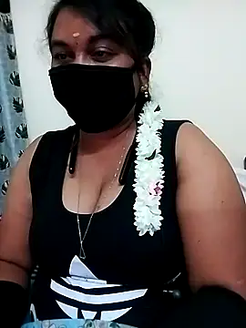 Snapshot of Palkova12 chatting on February 19, 2026, 5:42 pm Palkova12 online show from February 19, 2026, 5:42 pm