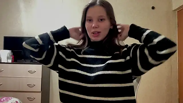 Snapshot of Cara_Sweet1 chatting on January 10, 2026, 6:20 pm Cara Sweet1 online show from January 10, 2026, 6:20 pm