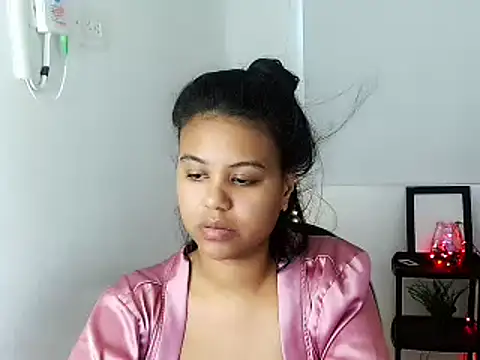 Snapshot of Shawnycarson chatting on June 29, 2026, 5:57 pm Shawnycarson online show from June 29, 2026, 5:57 pm