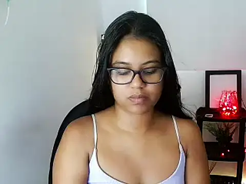 Snapshot of Shawnycarson chatting on July 2, 2026, 6:03 pm Shawnycarson online show from July 2, 2026, 6:03 pm