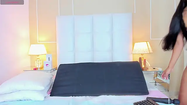 Snapshot of Dolly_Dirty_Squirrt chatting on January 9, 2026, 12:30 pm Dolly Dirty Squirrt online show from January 9, 2026, 12:30 pm