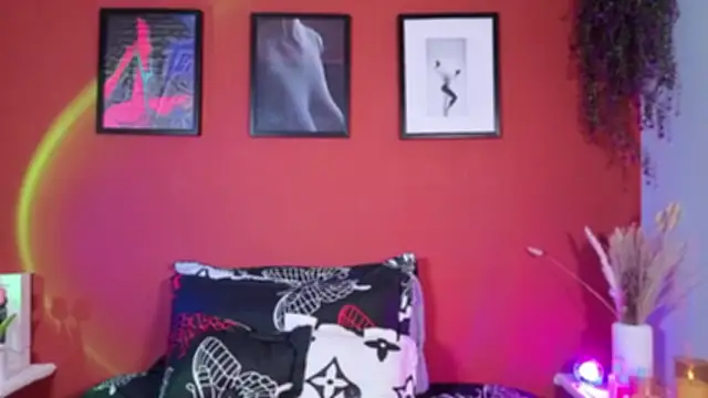 LilithVelvet  online show from February 21, 2026, 11:06 pm