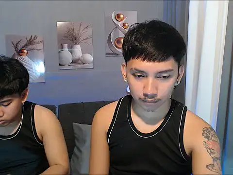 dylan hardfucker online show from March 27, 2026, 4:51 am