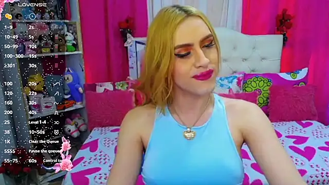 Snapshot of golden_girl01 chatting on May 30, 2026, 8:39 pm golden girl01 online show from May 30, 2026, 8:39 pm