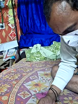 Mr-Mrs-couple online show from December 20, 2025, 6:15 pm