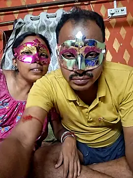 Mr-Mrs-couple online show from March 22, 2026, 6:44 pm