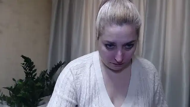 sweetpussy13 online show from February 26, 2025, 7:20 am