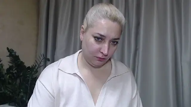 sweetpussy13 online show from October 9, 2025, 5:49 am