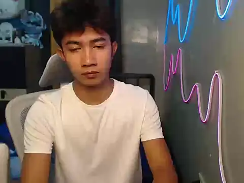 Snapshot of Ur_hottestjonny chatting on June 21, 2026, 11:29 pm Ur hottestjonny online show from June 21, 2026, 11:29 pm