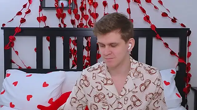 Snapshot of NickJohnas chatting on February 13, 2026, 1:51 pm NickJohnas online show from February 13, 2026, 1:51 pm