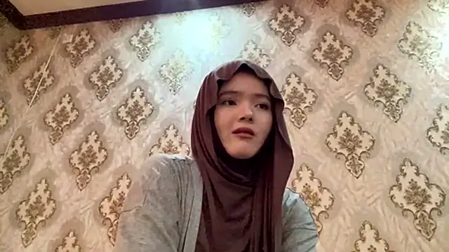 Katepleaurxo online show from April 21, 2026, 5:25 am