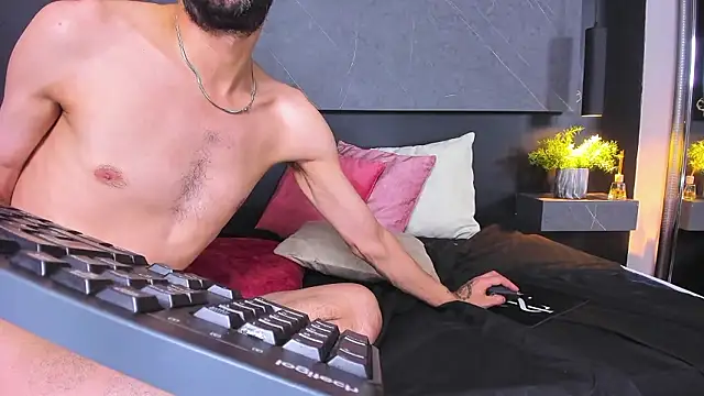 Snapshot of arcangel_harris chatting on January 13, 2026, 11:48 am arcangel harris online show from January 13, 2026, 11:48 am