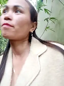 ngaytho004 online show from February 11, 2026, 5:56 am