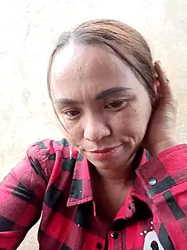 ngaytho004 online show from February 14, 2026, 4:31 am