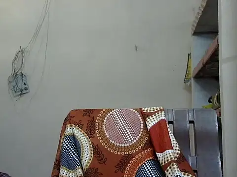 hot-riyaaa online show from February 18, 2026, 2:29 am