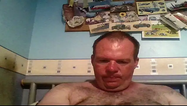 Snapshot of mrhardcock12 chatting on July 6, 2026, 3:03 pm mrhardcock12 online show from July 6, 2026, 3:03 pm