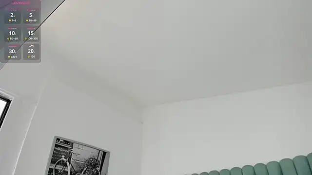 Snapshot of Scarlett__Noir chatting on April 26, 2026, 7:44 pm Scarlett Noir online show from April 26, 2026, 7:44 pm