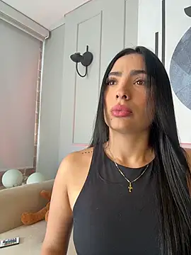 ValeriaTorress  online show from March 4, 2026, 4:35 pm