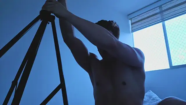 Snapshot of maxxcooper1 chatting on December 14, 2025, 9:52 pm maxxcooper1 online show from December 14, 2025, 9:52 pm