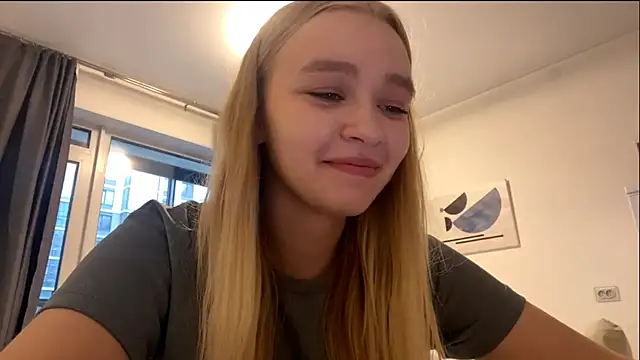 Snapshot of Leifuture chatting on April 25, 2026, 3:42 pm Leifuture online show from April 25, 2026, 3:42 pm