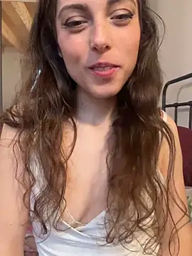 Snapshot of YourSlutQueen chatting on February 9, 2026, 10:19 am YourSlutQueen online show from February 9, 2026, 10:19 am