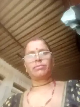 Snapshot of Pinki_rajak chatting on May 16, 2026, 12:40 am Pinki rajak online show from May 16, 2026, 12:40 am
