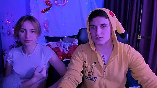 Snapshot of beauty_liam chatting on February 22, 2026, 8:29 pm beauty liam online show from February 22, 2026, 8:29 pm