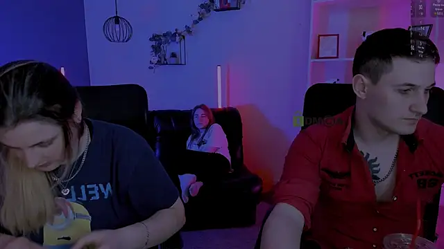 beauty liam online show from April 16, 2026, 2:23 am