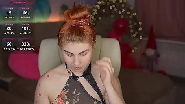 GingerPinky online show from February 18, 2026, 2:13 pm