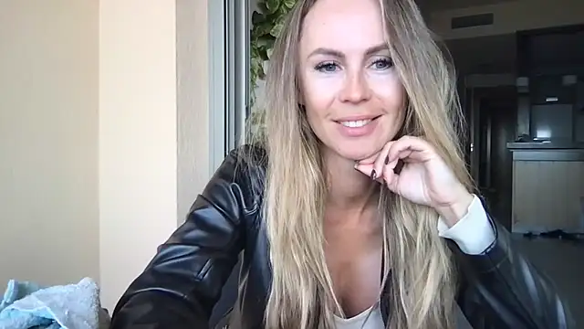 Snapshot of LeMilf chatting on April 22, 2026, 8:06 am LeMilf online show from April 22, 2026, 8:06 am