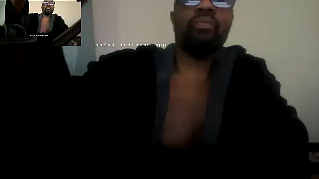 Snapshot of MrUnintentional chatting on January 17, 2026, 8:01 pm MrUnintentional online show from January 17, 2026, 8:01 pm