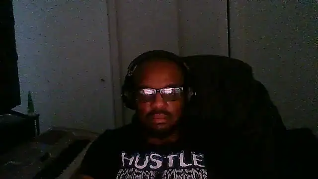 Snapshot of MrUnintentional chatting on February 24, 2026, 5:27 am MrUnintentional online show from February 24, 2026, 5:27 am