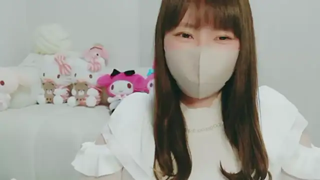 yuyuchan   online show from April 21, 2026, 10:32 am