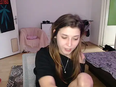 AlienforTwenty online show from December 23, 2025, 10:13 am