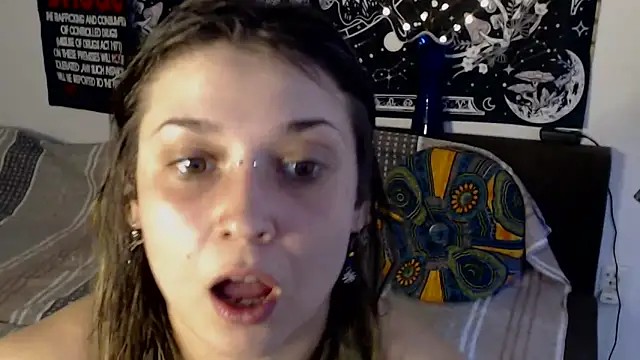 AlienforTwenty online show from March 7, 2026, 11:07 am