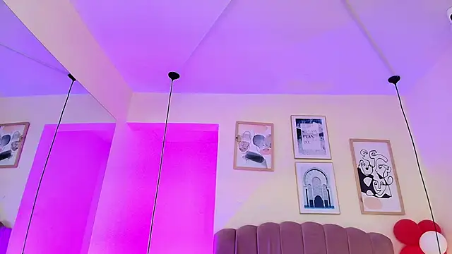 Snapshot of Celestee15_ chatting on March 6, 2026, 11:17 am Celestee15 online show from March 6, 2026, 11:17 am