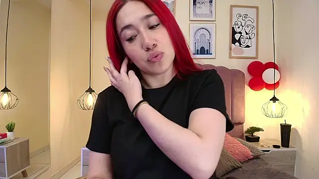 Snapshot of Celestee15_ chatting on March 9, 2026, 11:25 am Celestee15 online show from March 9, 2026, 11:25 am