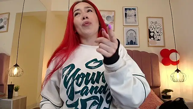 Snapshot of Celestee15_ chatting on March 28, 2026, 11:10 am Celestee15 online show from March 28, 2026, 11:10 am