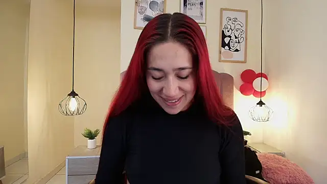 Snapshot of Celestee15_ chatting on April 9, 2026, 11:15 am Celestee15 online show from April 9, 2026, 11:15 am