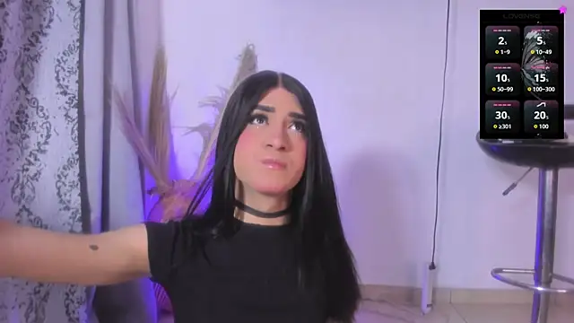 Camila saaenz online show from June 6, 2026, 2:27 am
