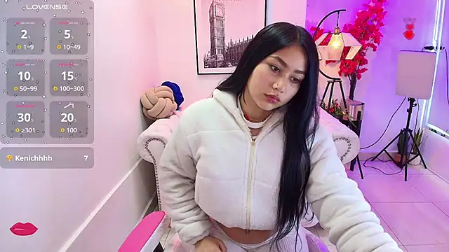 Snapshot of Carolina_cherry chatting on February 1, 2026, 11:53 am Carolina cherry online show from February 1, 2026, 11:53 am