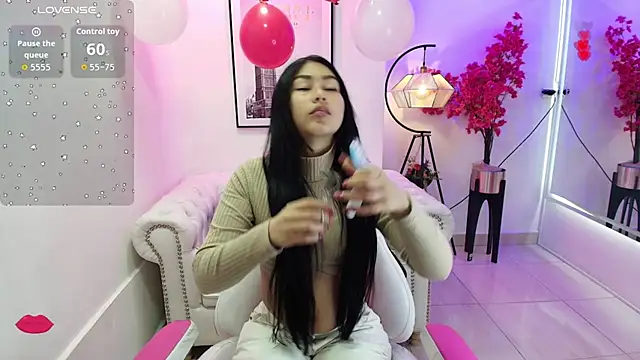 Snapshot of Carolina_cherry chatting on February 11, 2026, 11:59 am Carolina cherry online show from February 11, 2026, 11:59 am