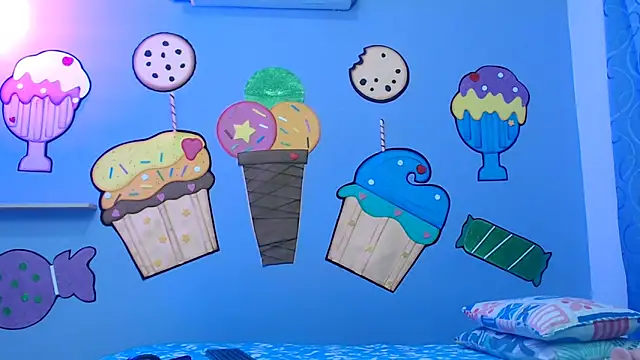 NOVAHOT98 online show from February 2, 2026, 8:07 pm